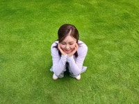 "순간의 평화가 머문다"…송가인, 초록 여름 위→청명 미소 담다