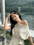 나는야 조카 부자…윤하정, 부드러운 미소→초여름 감성 셀카