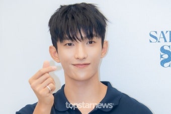 세븐틴 도겸, 2년만 두산 베어스 시구 나선다…승리 요정 될까