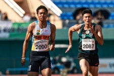 조엘진, U대회 400m 계주 금메달…한국 단거리 육상 새 역사