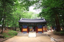 김천 날씨 선선해, 고즈넉한 사찰과 호반의 풍경