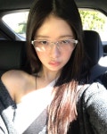 투명한 결에 머문 시선…레이, 가을빛 속 완벽한 셀카→청초함 폭발