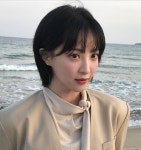 가을이 스쳐지나갔다…정혜성, 해변 노을빛→청아한 순간 포착