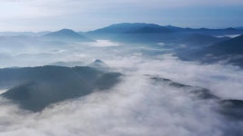 구름 아래 가을 암자…한국기행 각문스님, 곡성·순천만·영산도→계절의 진짜 주인공을 찾아서