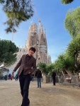 멋지다…황광희, 가을 하늘 아래→여유로운 성당 산책