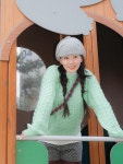 겨울에도 마음은 놀이터 같아요…나영, 동심 가득 미소→파스텔 힐링 비주얼