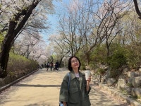 오연수 springtime…꽃길 산책하며 여유 만끽