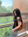 정채연, 밤공기 즐긴 여유로운 창가 근황