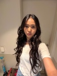 미미, 롱웨이브 헤어로 전한 근황…셀카 속 편안한 매력
