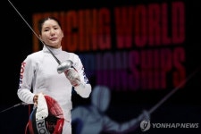 '송세라 2관왕 완성'…여자 에페 단체전, 세계선수권 동메달