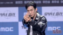 [TOP영상] 이상이, 특별출연도 전력 질주… 주연이면 얼마나 더 보여줄까?('유부녀 킬러' 제작발표회)