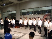 현대예술관, 로비음악회 지역 예술인 무대 제공