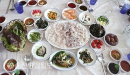 [명품울주 맛집멋집을 찾아라]바다의 푸르름과 신선함을 가진 늘푸른 횟집