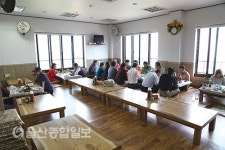 [명품울주 맛집멋집을 찾아라]자연산 회 저렴하고 푸짐하게 간절곶 회센터