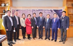 재부울산향우회, 울산 울주군청 내방