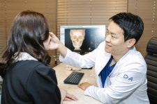 디에이성형외과 배인호원장 ‘Elasticum Live Surgery’시연