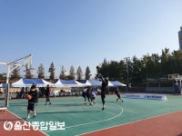 ‘제5회 2020 3대3 길거리 농구대회’ 몸 푸는 참가자들