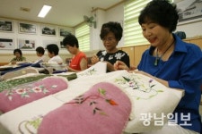 고급서양자수 배우는 수강생들