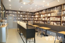 주스 카페+도서관…‘무한 변신’ 편의점