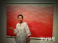 한지 태워 포개고 겹쳤죠…40년만에 고향서 전시