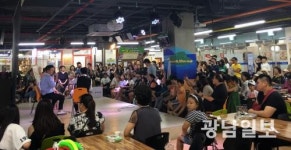 여수 꿈뜨락몰 세 번째 청춘콘서트 ‘가수 안예은’
