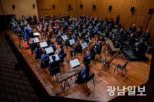 싱가포르 유일 차이니즈 오케스트라의 선율