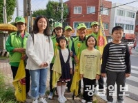 광주 농성초교 학생들-등굣길 봉사 어르신 인연 ‘훈훈’