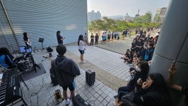 [대전시교육청과 함께하는 2024 친구사랑 캠페인] 4. 대전신계중 : 미소로 등굣길 버스킹