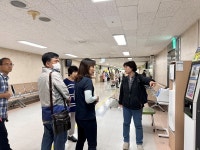 영동군 어르신, 병원동행매니저가 함께 합니다!