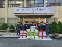 동건운수㈜ 지역 소외계증에 라면, 쌀 기부