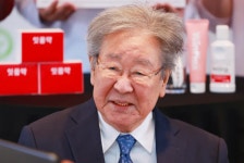 최불암, 14년 지킨 '한국인의 밥상' 하차... 무슨일?