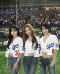 '축복받은 외모' 트와이스 모모, 남다른 비주얼 뽐내며 '팬들의 마음 훔쳐'