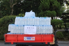 조동헌 공주교도소 교정협의회장 생수 나눠 훈훈