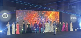 대덕대 평생교육원, K-시니어 모델 패션쇼 성료