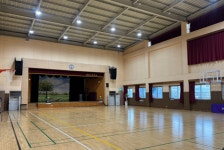 금산교육지원청, 학교 다목적강당 조명 개선 ··· 교육경비로 체육시설 이용환경 향상