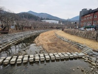 충주 수안보면, 온천제 앞두고 하천 준설·도로 정비 완료