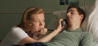 스텝 바이 스텝 - 더디지만 조금씩 전신마비를 극복해 나간 유망했던 농구 선수 (오락성 6 작품성 7)