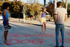 [관람가이드] 할리우드 옆 동네선 무슨 일이? <언더 더 실버레이크>