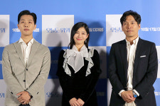 보자마자 한마디! 동화책 같은 열두 냥이 여행기 <오늘도 위위>