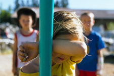 그 누구도 아닌- 네 이름을 거쳐 살아온 여성, 과거와 마주하다