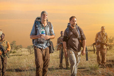 테러리스트로 조작된 두 기자가 자유를 얻기까지 <438일>, 21일 개봉