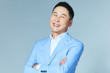 쿠팡, 연예 매니지먼트사 씨피엔터테인먼트 출범! 신동엽과 전속계약