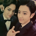 엑소 카이-찬열 MAMA 마마 인증샷 뒤로… 아이쿠 깜짝이야!