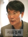 장하성, 문재인 면전에서 진보진영에 쓴소리