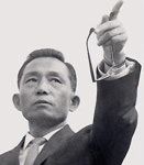 국민 44% 박정희, 우리나라를 가장 잘 이끈 대통령