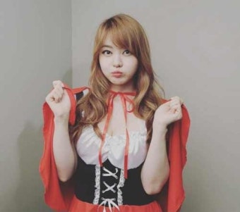 서유리, 코스프레 의상 입고 불만 표출? 