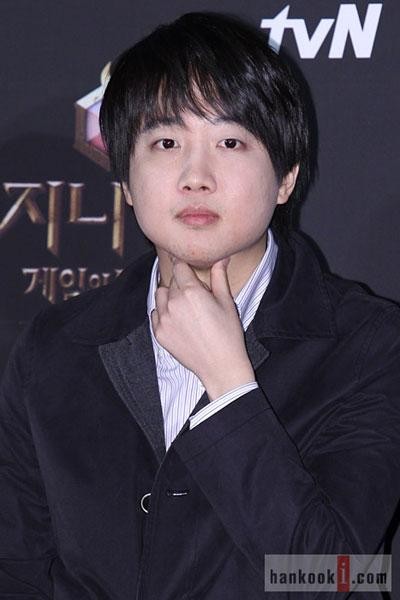 이준석, 노무현 재단 장학금 부인 논란 가열