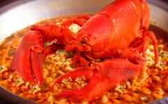 국물닷컴, 랍스타 한 마리 통째로 담은 ‘랍스타라면’ 출시 “하루 20마리 선착순 판매”