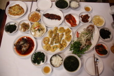  [주간한국] [이야기가 있는 맛집(261)] 신안촌 이금심 대표 
