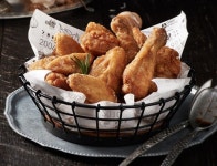  AI 심각 격상에 동반 격상한 치킨 가격...덩달아 계란 값도 격상 中 